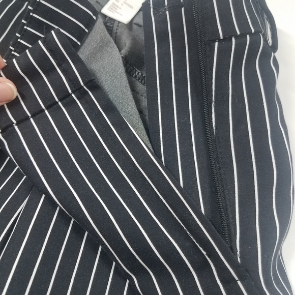 H&M Black and White Striped Leggings Trouser Pants - Picture 6 of 8